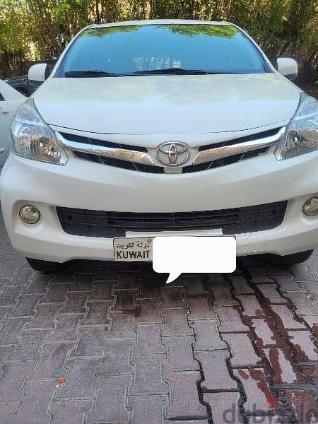 Toyota avanza 2015 4