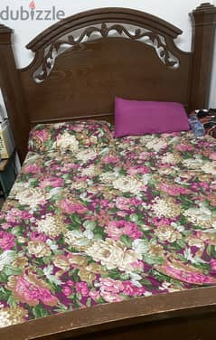 Selling wooden Bed and wardrobe 0