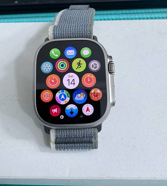 Apple Watch Ultra 2 49MM (GPS+Celular)Titanium Used! 3