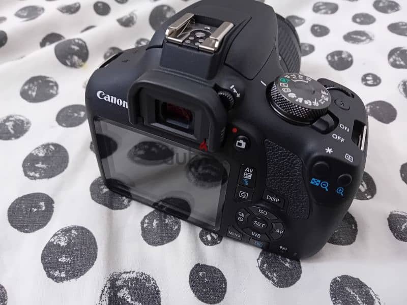 Canon EOS 2000D Camera 3