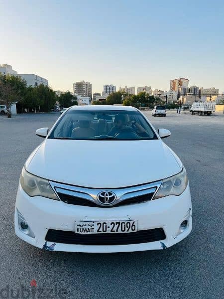 Toyota Camry 2012 1