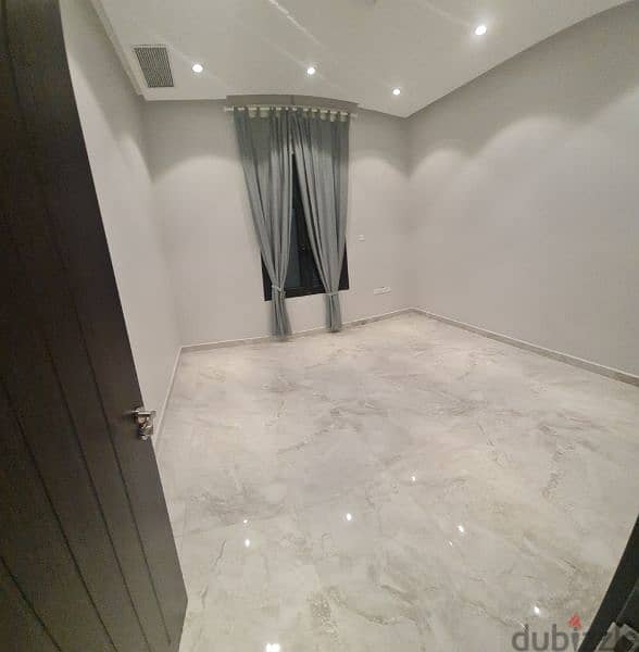 very nice super finishing huge flat in Fintas 4