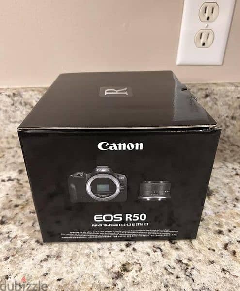 Canon EOS R50 3