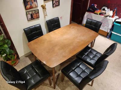 Dining Table & 6 Chairs Set – On Sale Now!