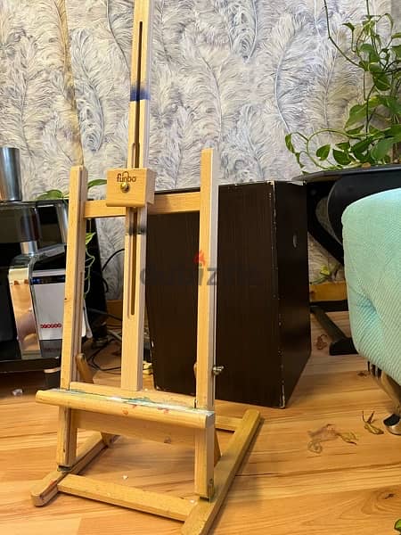 wooden table easel 2