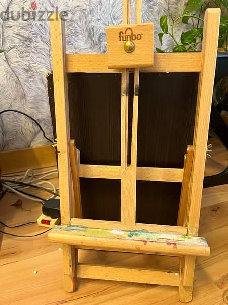 wooden table easel 3