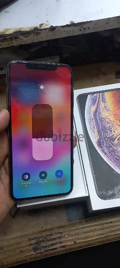 iPhone xs max 64GB