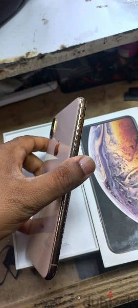 iPhone xs max 64GB 4