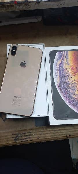 iPhone xs max 64GB 6