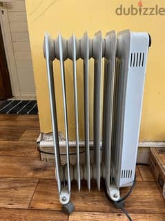 Midea oil heater (2000 watts ) New condition