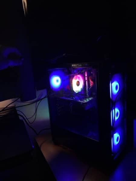 3 MONTH USED GAMING PC 1