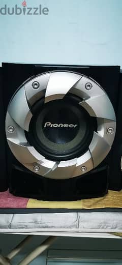 PIONEER SUBWOOFER AND SPEAKERS 2