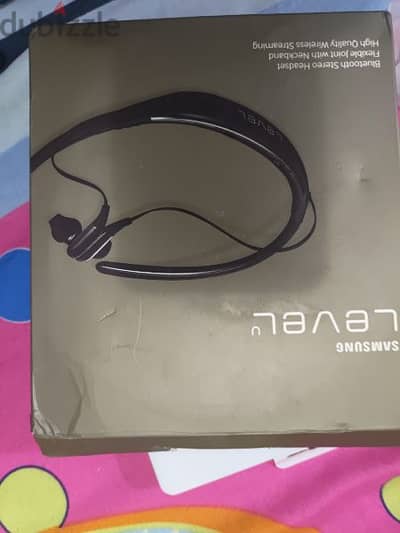 Samsung level u wireless Bluetooth headphones