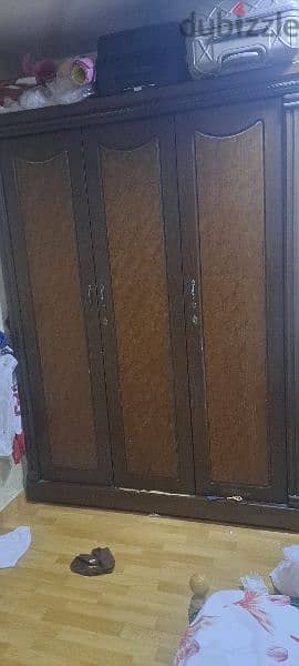 Kids Wardrobe and 3 door wardrobe for sale 4