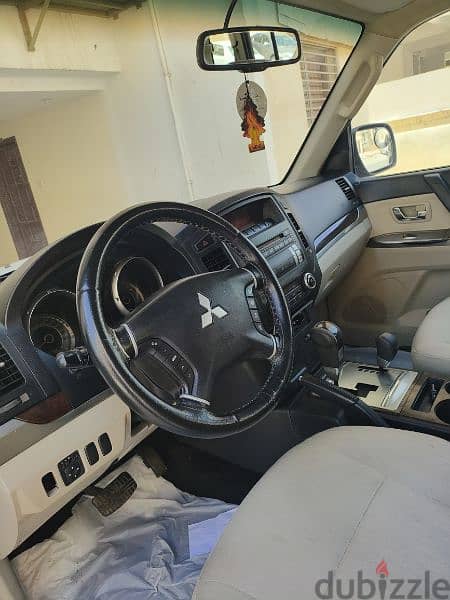 Indian auditor (kerala )used Mitsubishi Pajero 2013 for sale 8