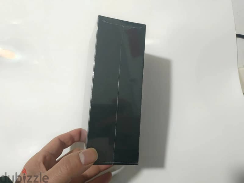 Sealed Samsung Galaxy S9 64GB Fully Unlocked 4