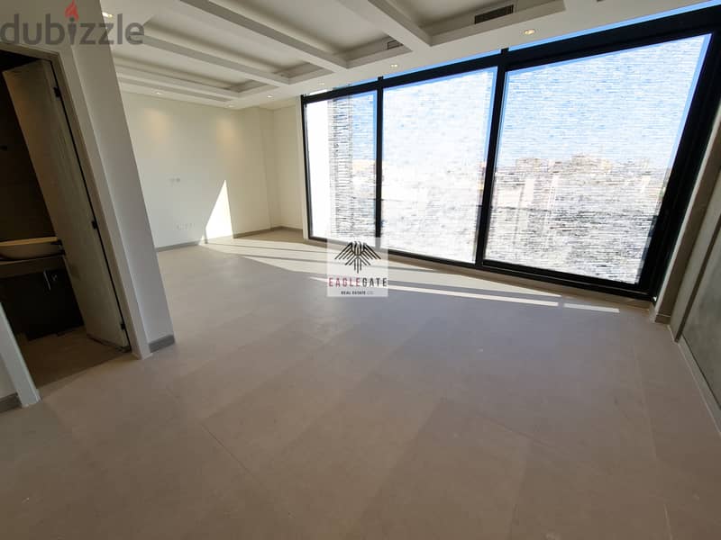 Fantastic, Modern 3 bedroom apartment in Fintas 5