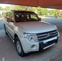 Mitsubishi Pajero 2011 0