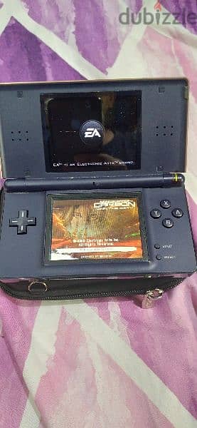 NINTENDO DS LITE WITH CARD GAME 8