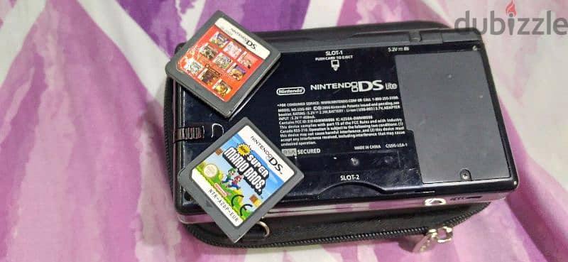 NINTENDO DS LITE WITH CARD GAME 13