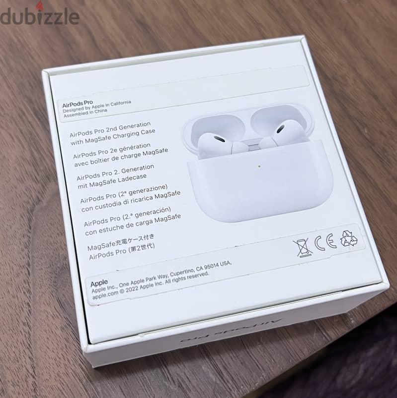 Brand new AirPods Pro 2 with wireless charging case(lightning) 7