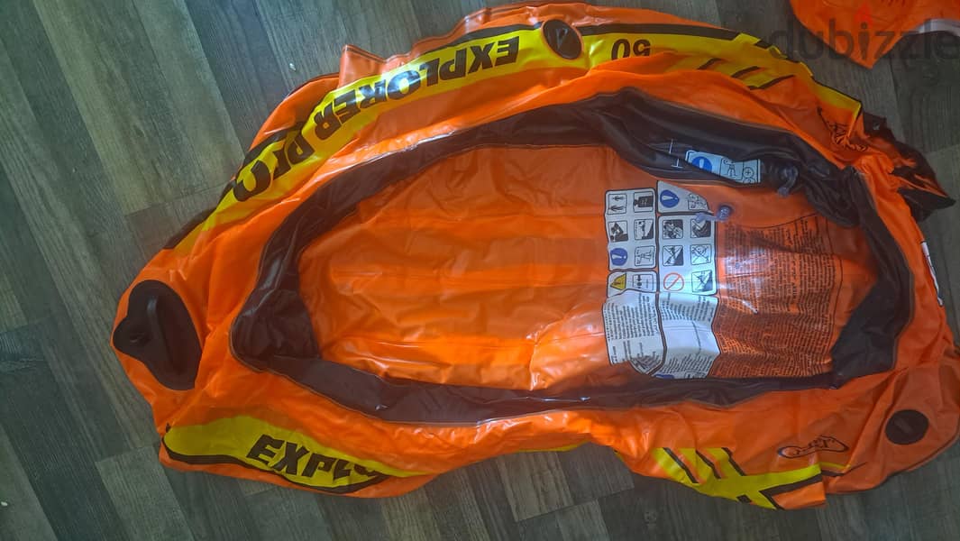 Guitar and water life guard jacket for sale 5