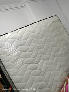 Mattress For Sale (Size: 140 x 200)