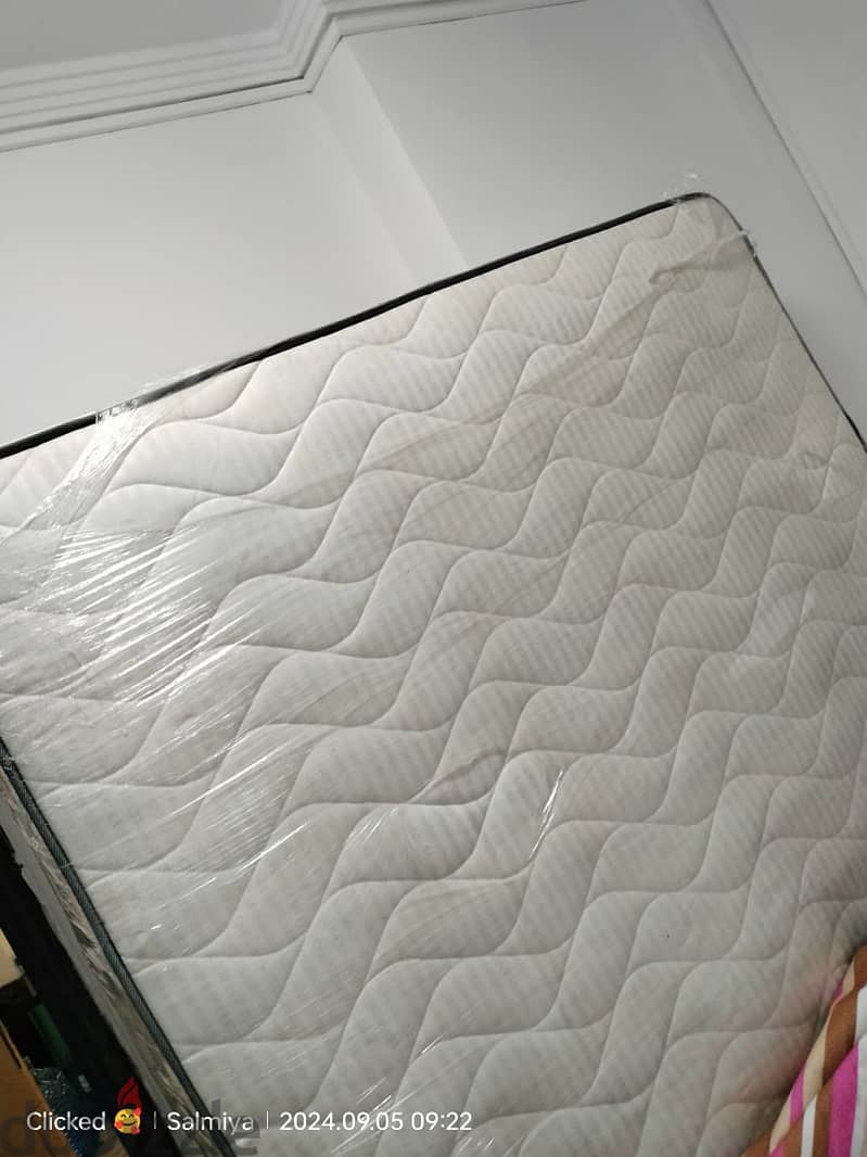 Mattress For Sale (Size: 140 x 200) 0