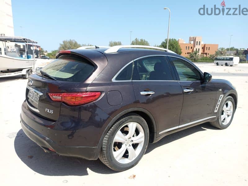 Infiniti FX45/Fx35 2010, full option, neat and clean only 950 kd final 3