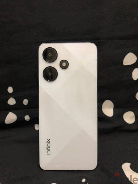 Infinix hot 30i 1