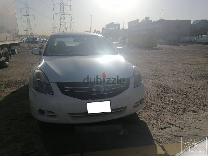 Nissan Altima 2010 4