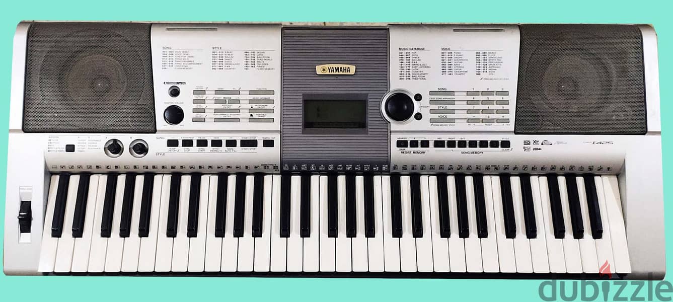 YAMAHA PSR I-425 Musical keyboard for sale in Mint Condition 1