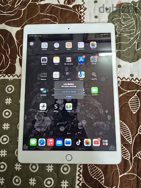 IPad 8th 128gb for sale 1