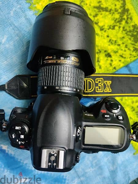 i like to Sell my Nikon D3X with Nikon AF-S 24 to 70 mm F/2.8G 3