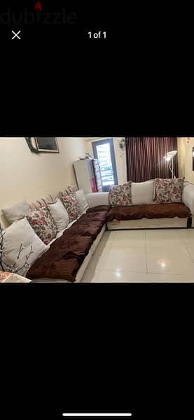 home center Sofa set available for sale 3