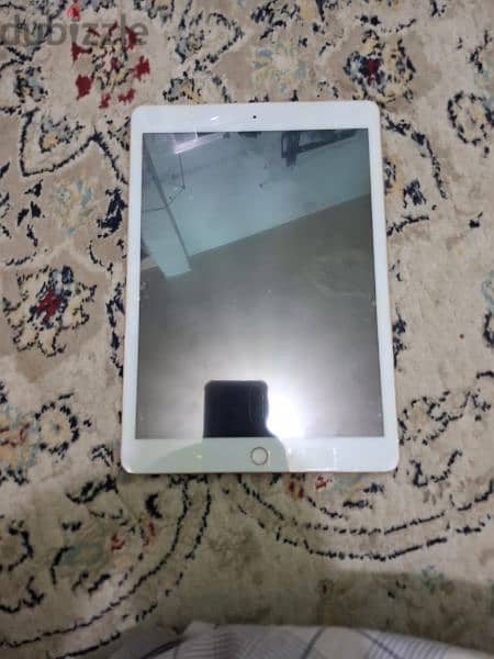 iPad 7generation 32gb good quality 4