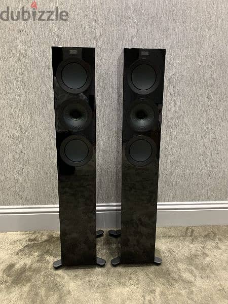 KEF R5 IN PIANO BLACK 0