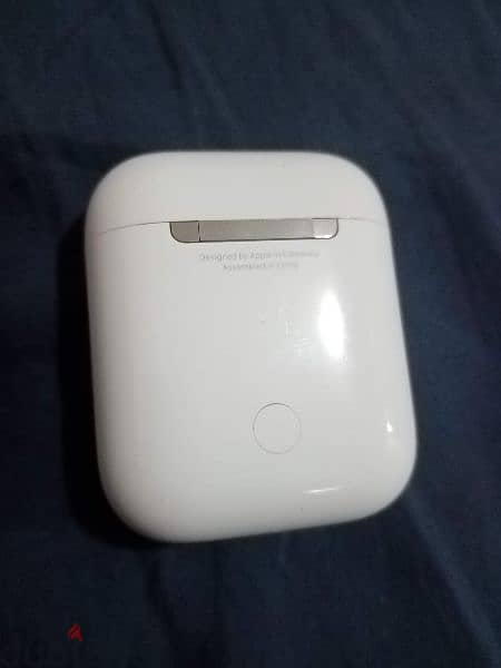 Apple AirPods 2 earphone box original new with serial number 0