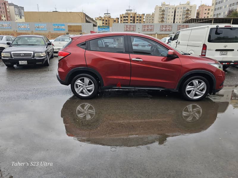 Honda HR-V 2019 model for sale 2