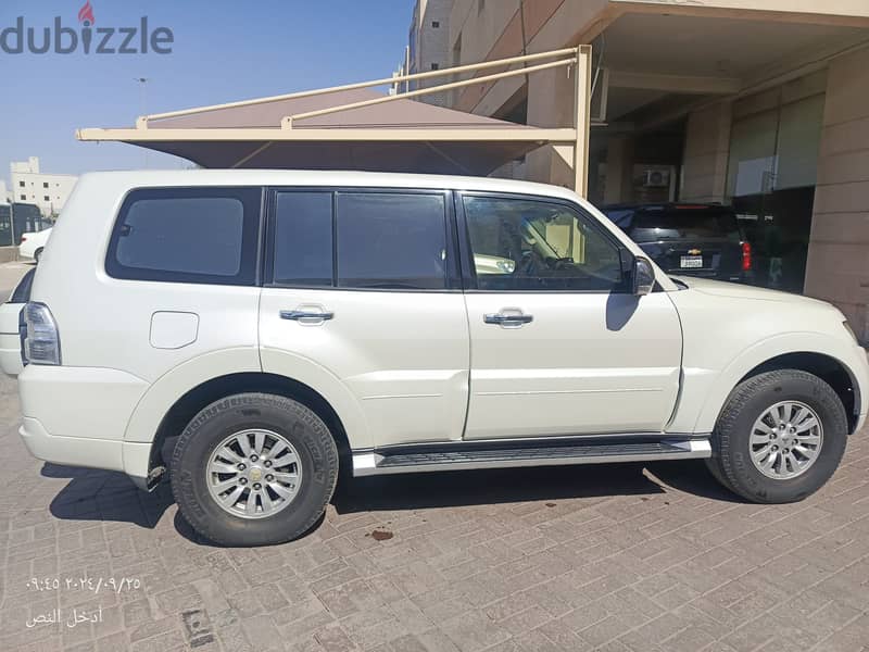 Mitsubishi Pajero 2013 for sale ميتسوبيشي باجيرو 2013 للبيع 4