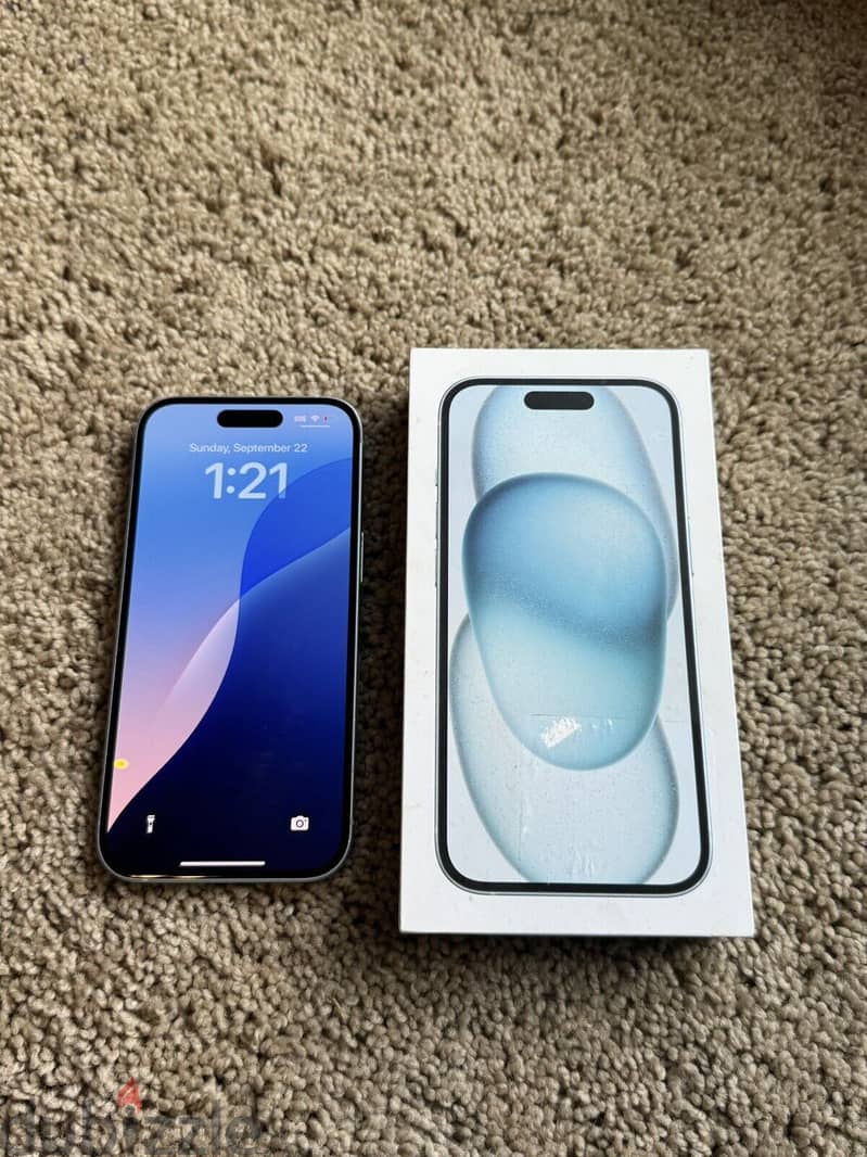 Apple iPhone 15 - 128 GB - Blue 3