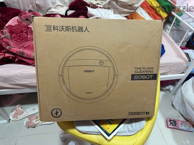 robot vacuum cleaner used only once, 1