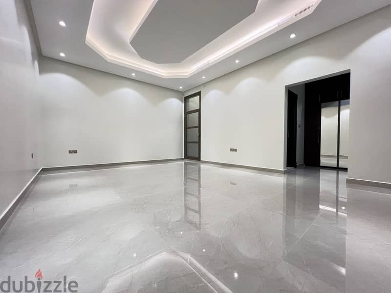 Fnaitess - very nice 450 m2 4 bdrooms ground floor 4