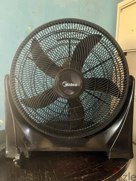 Midea Fan 0