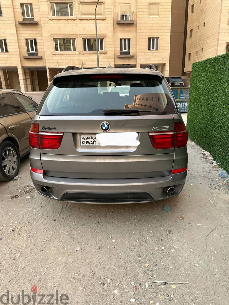 2011 BMW X5 Grey in Excellent condition Expat relocated 2