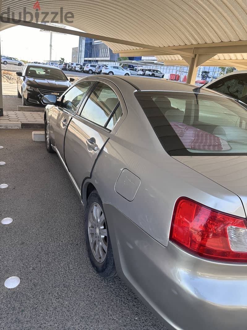 Mitsubishi Galant 2009 3