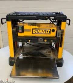 DEWALT