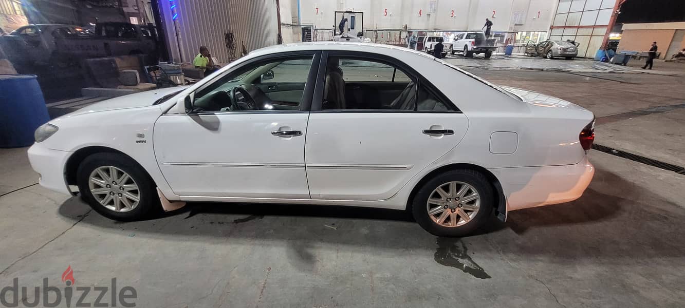 Toyota Camry 2005 GLI 4