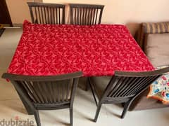 Dining table with 4 chairs in good condition for sale 0