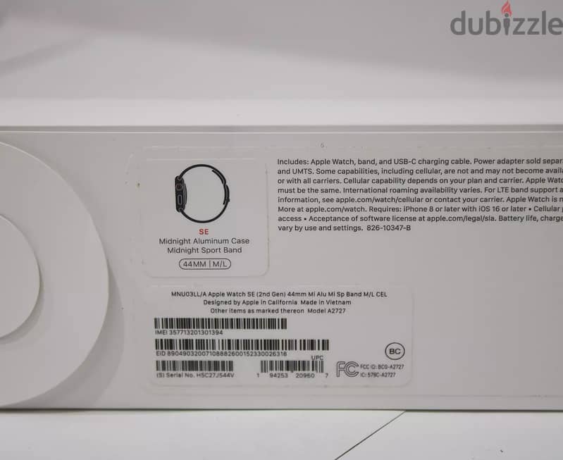 Apple Watch SE (2022) 44mm Midnight Aluminum Case with Sport Band 4